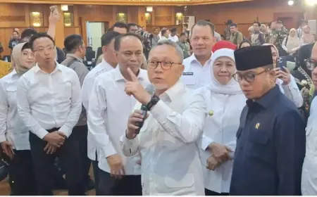 Menko Zulhas Janji Beli Ribuan Ton Gula Petani Lumajang