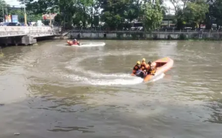Dikejar Satpol PP, Pengamen Surabaya Lompat ke Sungai Jagir dan Hilang