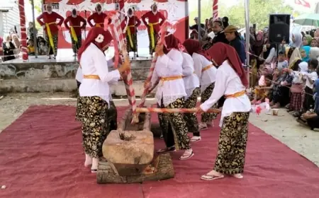 Keseruan Festival Gejog Lesung di Gresik, Warga Adu Kreasi Alat Musik Tradisional