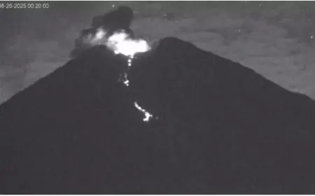 Gunung Semeru Kembali Erupsi, Lava Pijar Meluncur Hingga 2 Kilometer