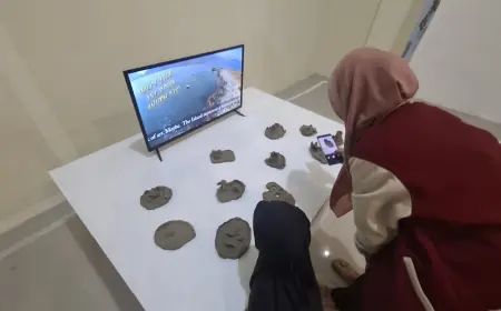 Melihat Pameran Seni Rupa Biennale Jatim XI di Gresik