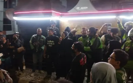 Ratusan Pengemudi Ojol dan Aktivis Gelar Aksi Solidaritas di Malang Tuntut Keadilan untuk Affan