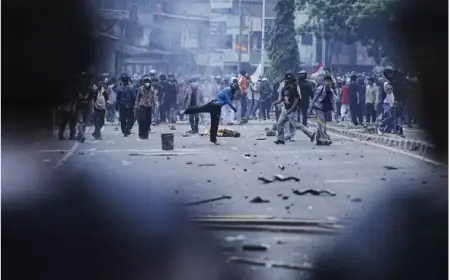 Dewan Pers Minta Aparat Lindungi Wartawan di Tengah Ricuh Demo
