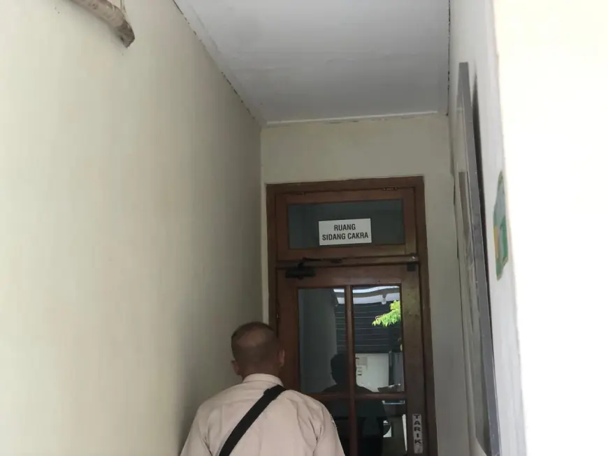 Siksa Anak Tiri secara Brutal, Pria di Mojokerto Dituntut 9 Tahun Penjara