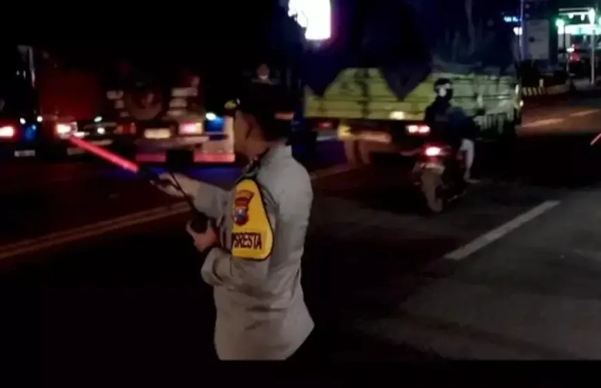 Macet Menjalar hingga Situbondo, Polisi Bangun Buffer Zone di Jalur Ketapang Banyuwangi