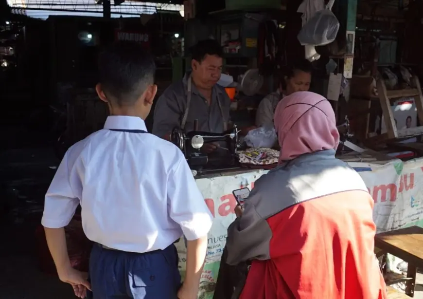 Pemkot Mojokerto Terapkan Seragam Budaya untuk Pelajar SD dan SMP