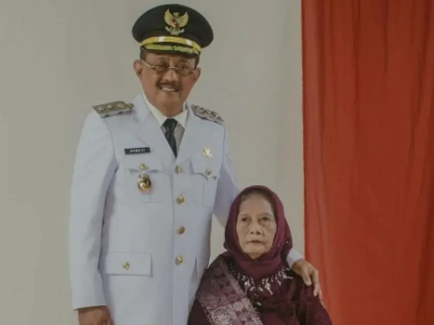 Ibunda Wakil Wali Kota Surabaya Armuji Wafat karena Komplikasi Sirosis Hati