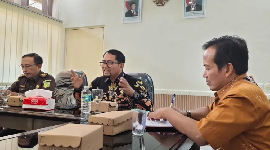 Pejabat Pengadaan Bondowoso Dibekali Materi Teknis dan Pencegahan Korupsi