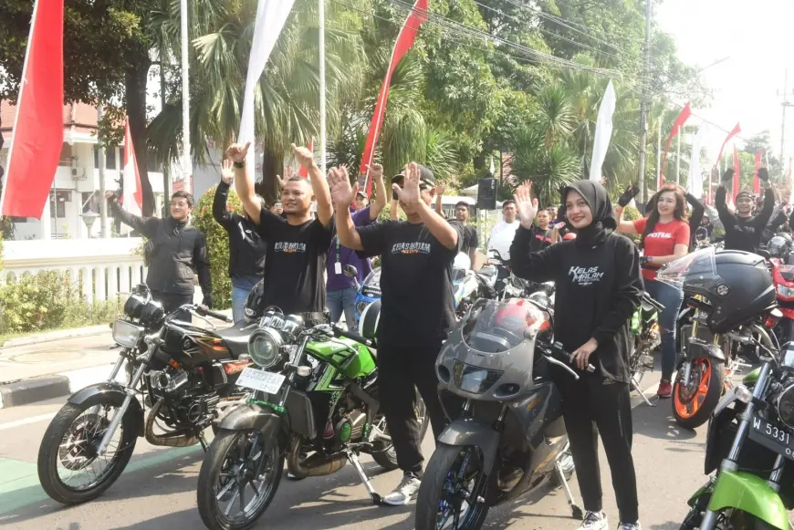 Lepas 400 Biker Ninja Two Stroke, Wali Kota Kediri Dukung Edukasi Lalu Lintas lewat Riding Kelas Malam
