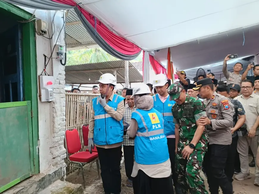 Puluhan Tahun Hidup dalam Gelap, Dusun Bandealit Jember Akhirnya Dialiri Listrik
