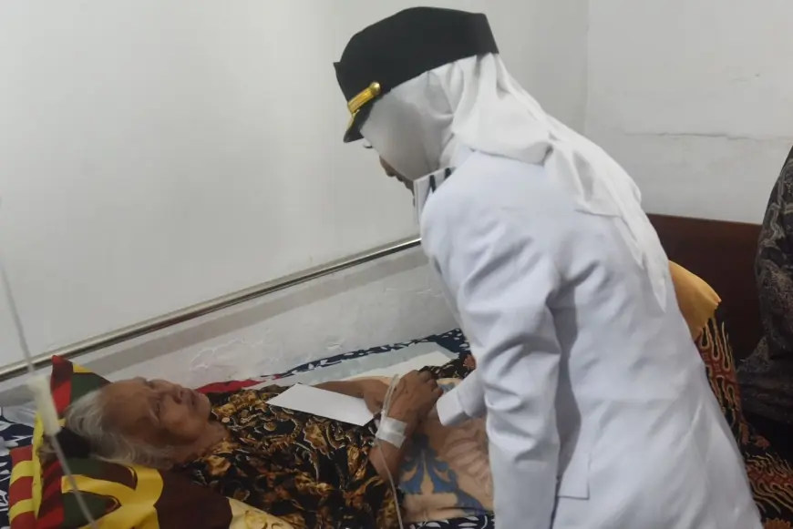 Kunjungi Perintis Kemerdekaan, Wali Kota Kediri Beri Apresiasi dan Tali Asih