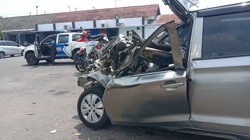 Lakalantas Pagi Buta di Tol Jombang–Mojokerto Renggut Tiga Nyawa