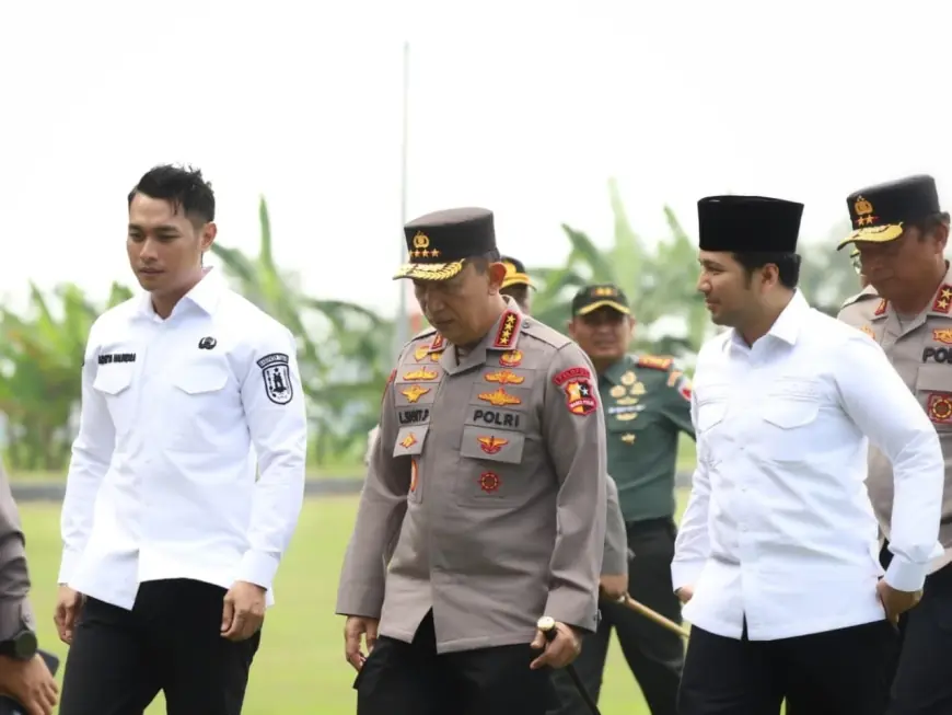 Bupati Tuban Dampingi Kapolri Sowan  ke Ulama Langitan Minta Doa Untuk Kemajuan Bangsa