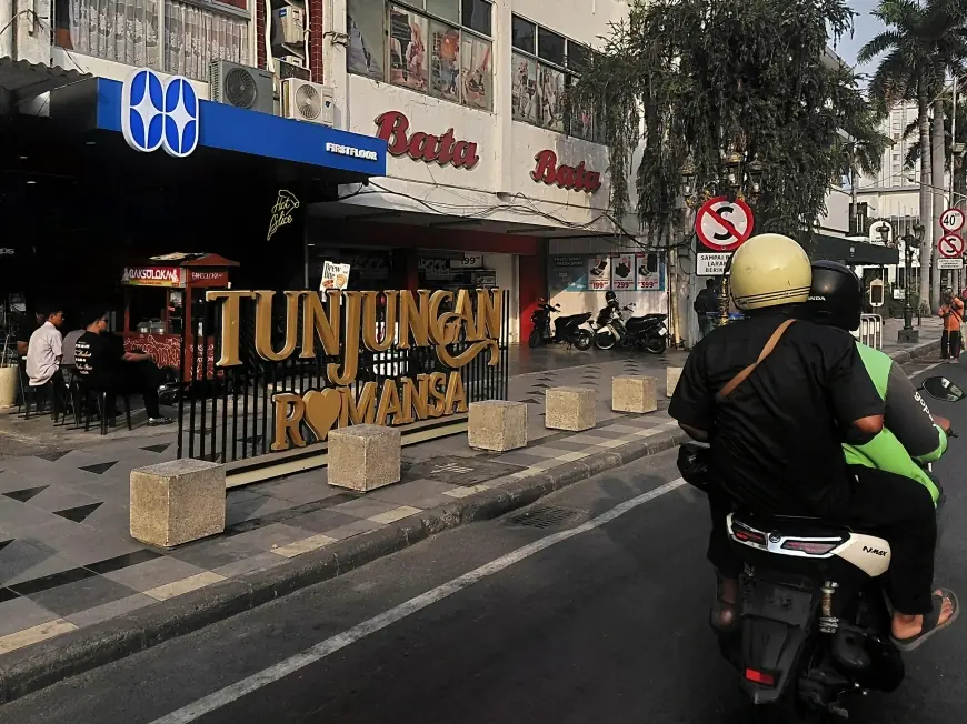 Pemkot Surabaya Pastikan Larangan Parkir Tak Pengaruhi Ramainya Jalan Tunjungan