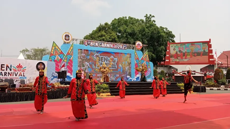 Pacu Ekonomi Kreatif, 4th BEN Carnival Kota Blitar Beri Berkah Pelaku UMKM