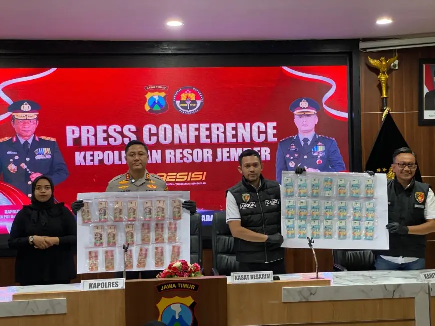 Edarkan Uang Palsu Rp52 Juta, Dua Tersangka di Jember Ditangkap Polisi