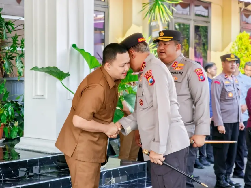 Bupati Pasuruan Apresiasi Dukungan Kapolda Jatim untuk Program MBG dan Keamanan Daerah