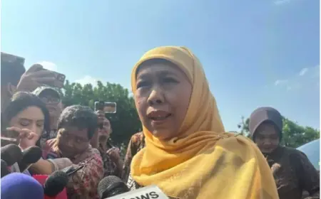 Khofifah Sesalkan Aksi Pembakaran Gedung Negara Grahadi Surabaya