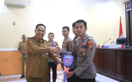 Dukung Pelaksanaan Program Polisi RW, Pemkot Probolinggo Bagikan 30 Sepeda Motor