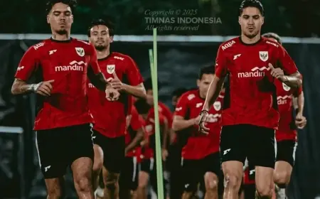 Jelang Lawan Lebanon, Kluivert Andalkan Skema Baru dan Tinggalkan Warisan Shin Tae-yong