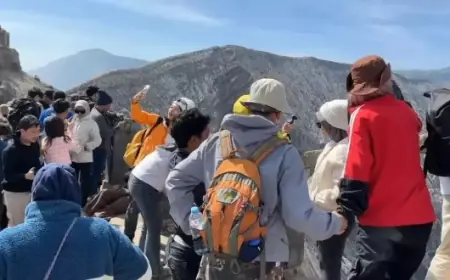 Bromo Tetap Ramai Dikunjungi Wisatawan Pasca Demo Ricuh di Jatim