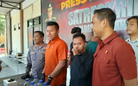 Polres Jombang Gagalkan Peredaran Arak Ilegal, Amankan 115 Botol Siap Edar