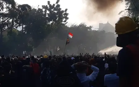 Sempat Dipuji Wali Kota Saat Deklarasi Jogo Suroboyo, Warga Wonokromo Ternyata Cegah Polsek Dibakar Perusuh