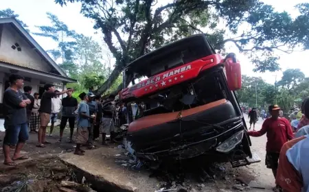 Kecelakaan Bus di Jalur Wisata Bromo akibat Rem Blong, Enam Orang Dikabarkan Meninggal Dunia