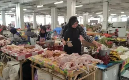 Harga Daging Ayam Potong di Ngawi Melonjak, Pedagang Merugi