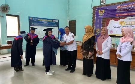 Lulus SOTH, Ibu-ibu di Ngampel Kota Kediri Makin Pede Asuh Anak