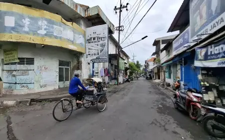 Jaringan Kabel Udara di Gresik Bakal Ditata Ulang ke Bawah Tanah