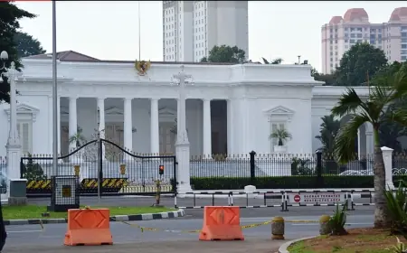 Dewan Pers Minta Biro Istana Hormati Kebebasan Pers dan Pulihkan Akses Jurnalis CNN Indonesia