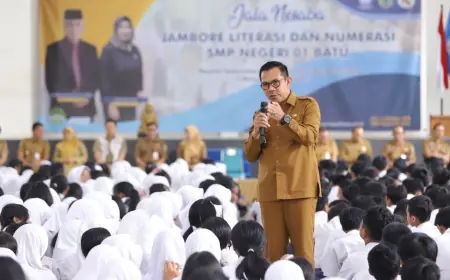 Wali Kota Batu Tegaskan Guru Tak Boleh Paksakan Siswa Konsumsi MBG Tak Layak