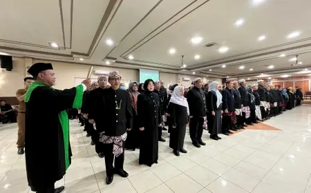 Penyegaran Birokrasi, dr. Aminuddin Lantik Belasan Pejabat Pemkot Probolinggo