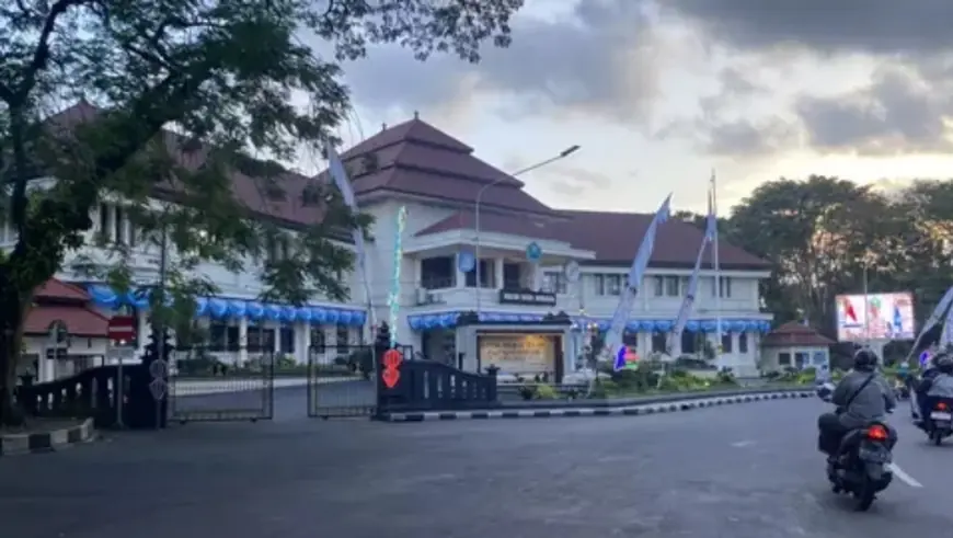 ASN Kota Malang Diminta Kenakan Pakaian Bebas Selama Sepekan