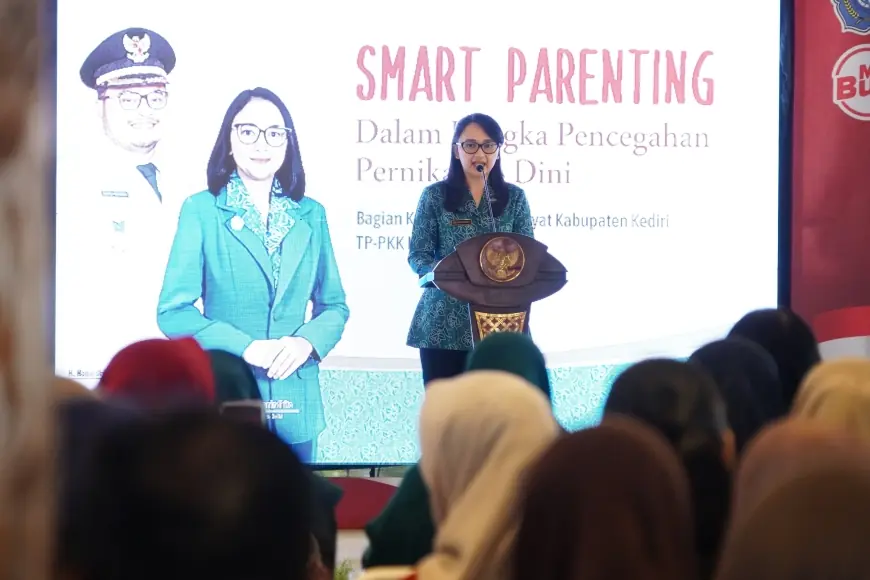 Mbak Cicha Tekankan Lingkungan Keluarga Jadi Benteng Pencegahan Pernikahan Dini di Kediri