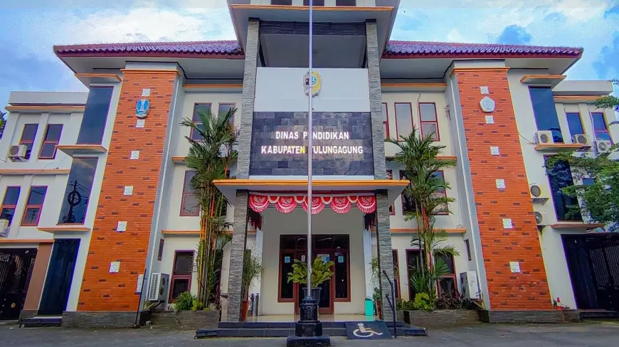 Antisipasi Gangguan Kamtibmas, Ribuan Siswa di Tulungagung Belajar Secara Daring