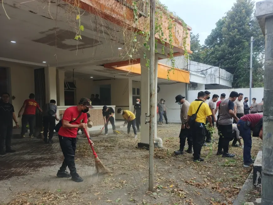 Pasca Terbakar Saat Kerusuhan, Polsek Tegalsari Pindah ke Gedung Eks Bawaslu