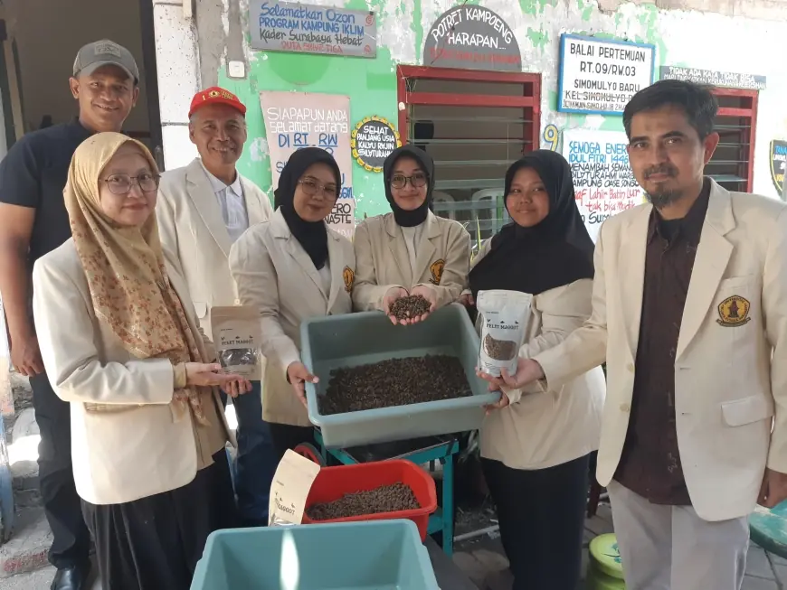 Dukung Ekonomi Sirkular, UWKS Sulap Maggot Jadi Pelet Bergizi di Kampoeng Oase Songo