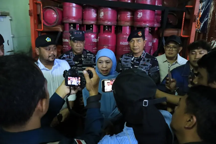 Distribusi Bahan Pokok Terganggu Imbas Cuaca Buruk ke Pulau Bawean, Harga Telur Ayam Tembus Rp60 Ribu Per Kg