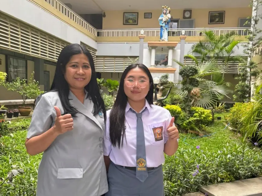Siswa SMA Frateran Surabaya Raih Juara 2 Nasional di ALSA English Contest 7.0