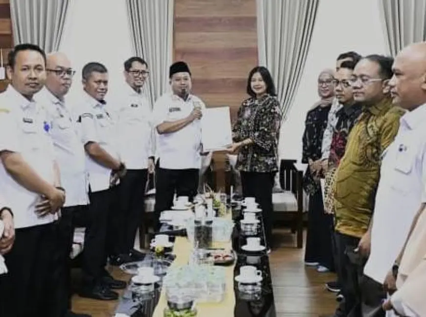 Wabup Bondowoso Pimpin Entry Meeting BPK: Komitmen Tekan Angka TBC