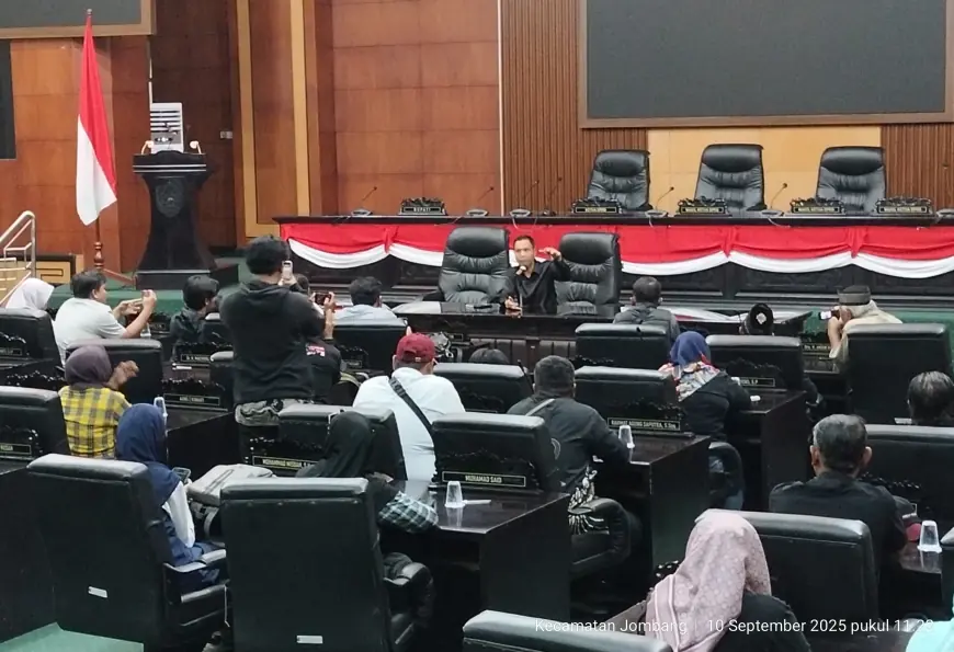 Ketua DPRD Jombang Buka Suara Soal Sorotan Tunjangan Anggota Dewan
