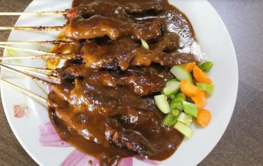 Sate Madura, Kuliner Khas Pesisir yang Mendunia