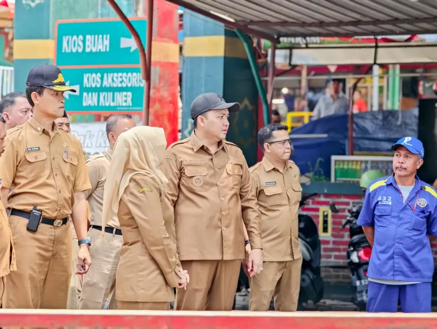 Terlihat Kumuh, Bupati Pasuruan Sidak ke Pasar Wisata Cheng Hoo