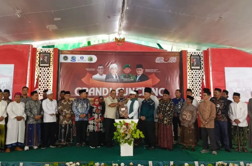 BGN dan Hebitren Resmikan SPPG Perdana di Jombang, Targetkan 1.000 Dapur Pesantren