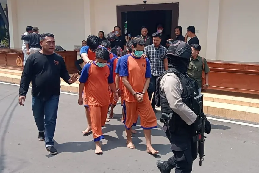 Polres Jombang Gagalkan Peredaran Ratusan Ribu Pil dobel L dan 5 Kg Ganja, 13 Bandar Diciduk