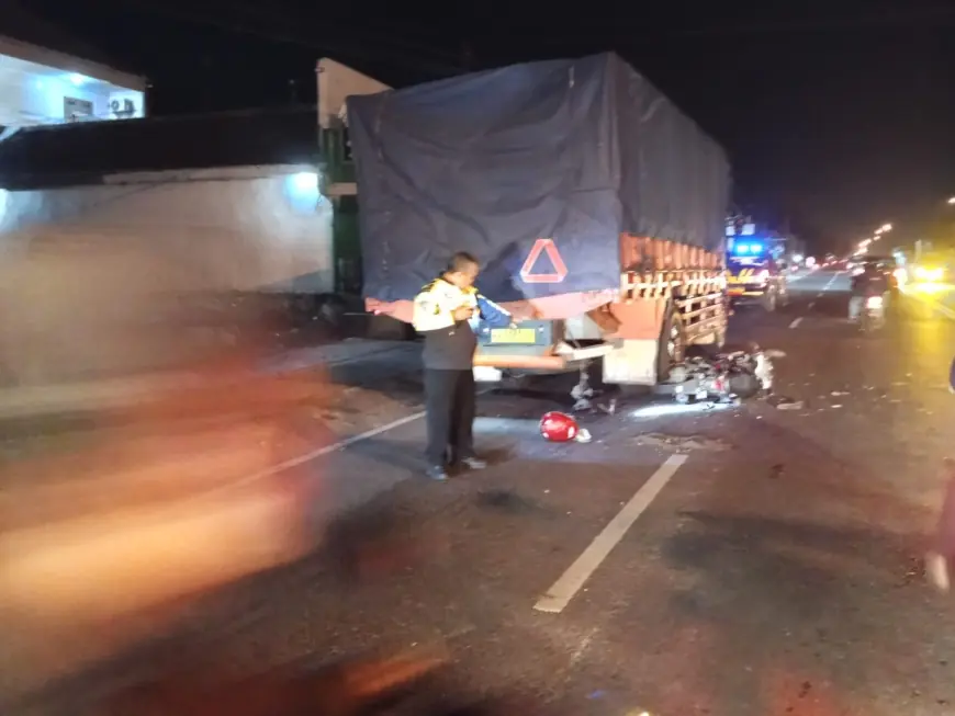 Mahasiswi di Tulungagung Tewas Tabrak Truk Parkir di Ngantru