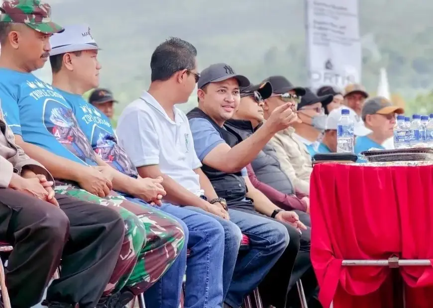 Keseruan Adrenalin Berkuda di Kaki Gunung Arjuno, Bupati Pasuruan Berharap Bisa Jadi Agenda Tahunan