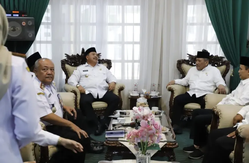 Bupati Jombang Serius Tanggapi Temuan Pungli dan Program MBG oleh Dewan Pendidikan